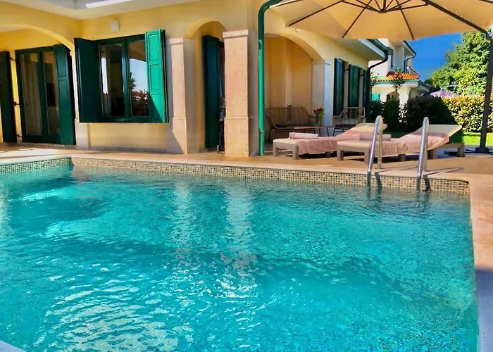 Private Villa \